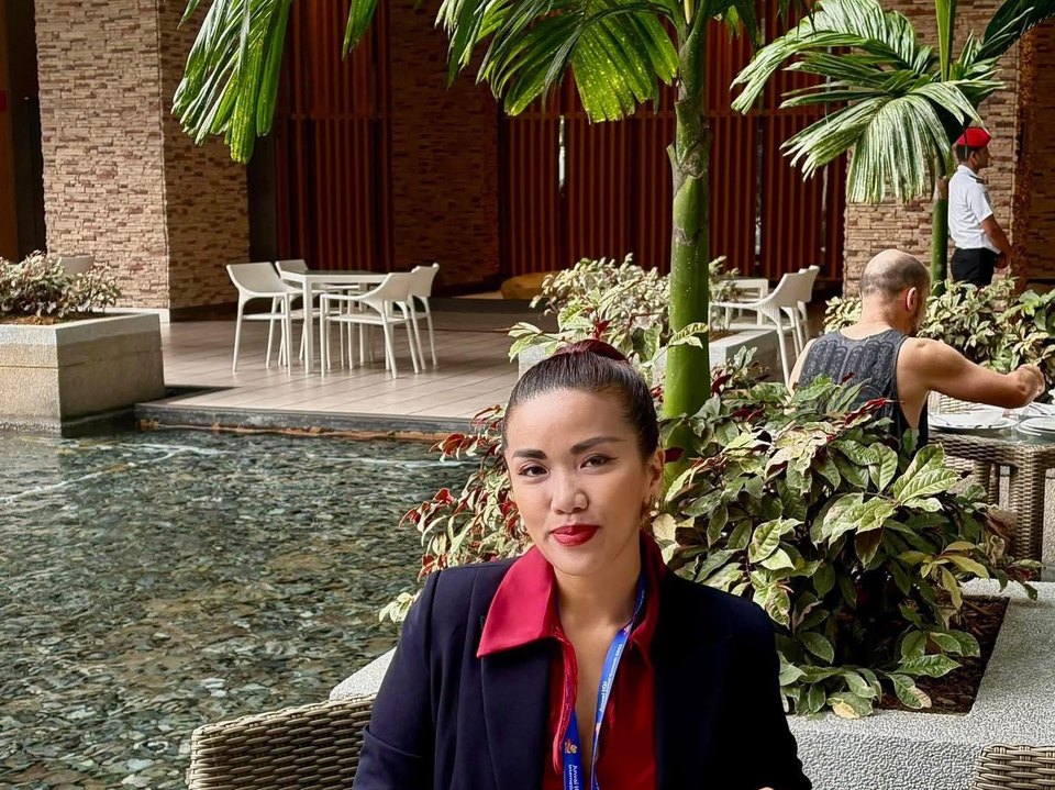Trần Ngọc Liên tại một buổi gặp doanh nhân